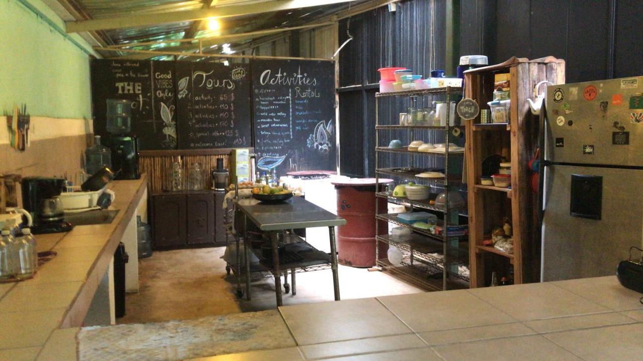 The Spot Hostel Bãi biển Bãi biển Esterillos Ngoại thất bức ảnh
